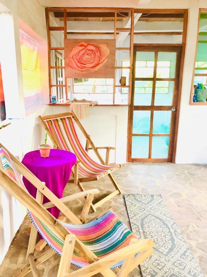 Rainbow Caravan Hostel Las Pilas Esterno foto